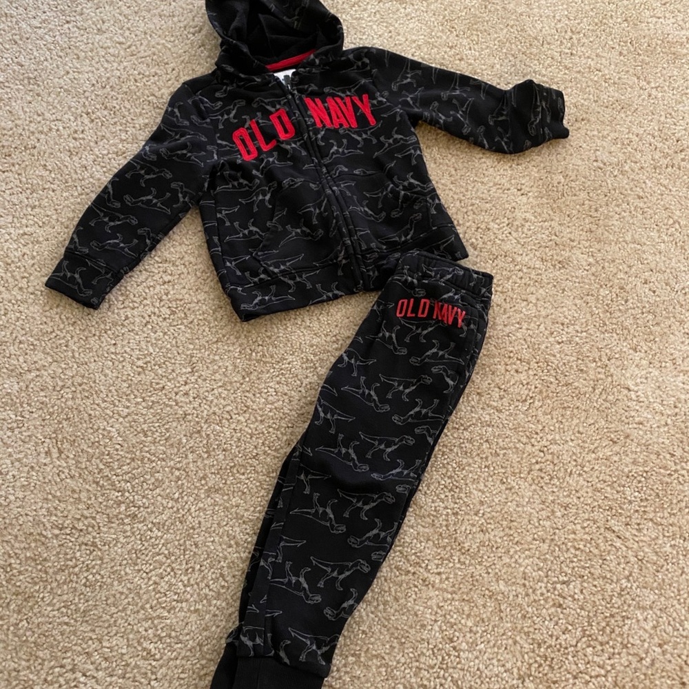 old navy jogger set